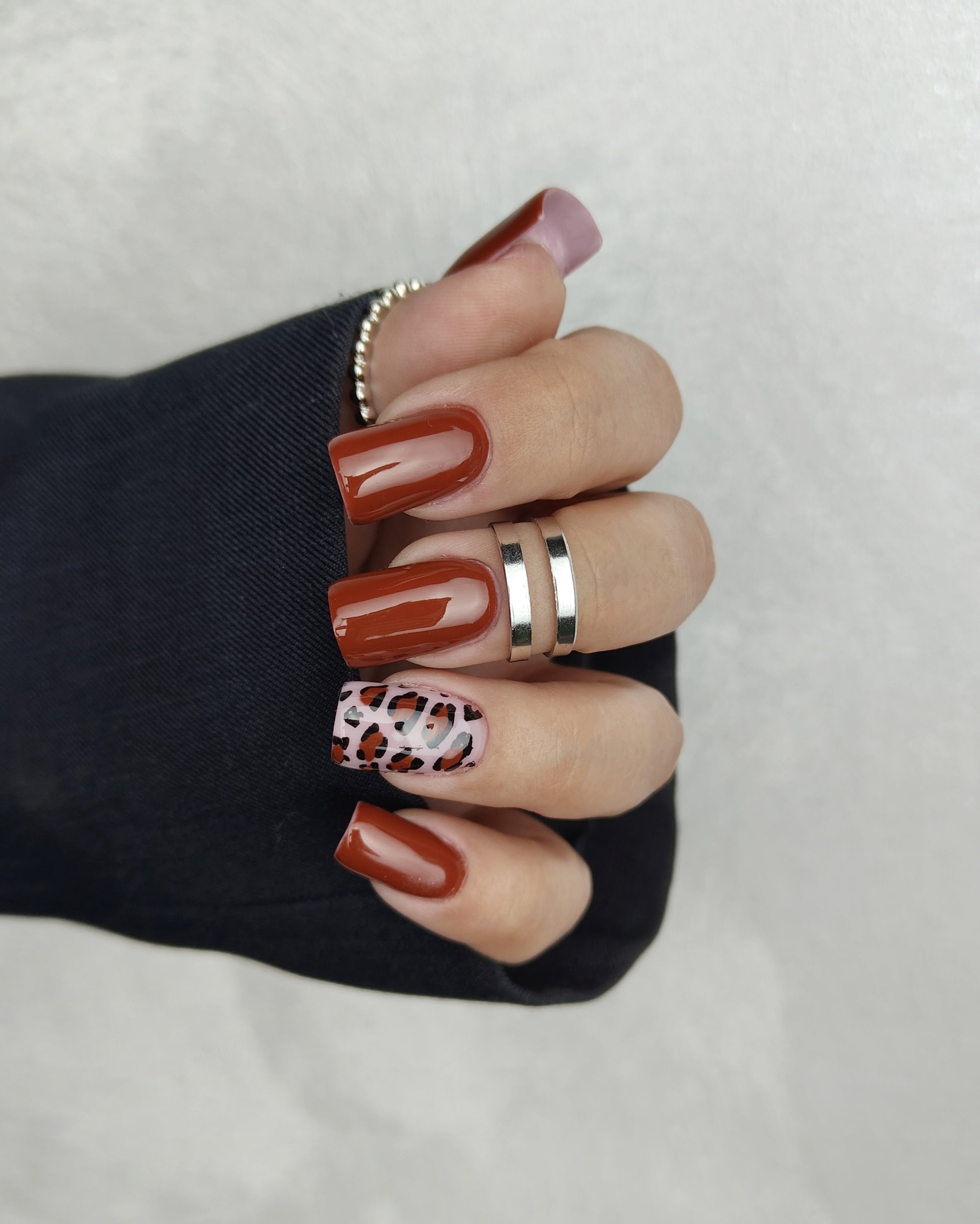 186 Lakier Hybrydowy Brandy 7ml