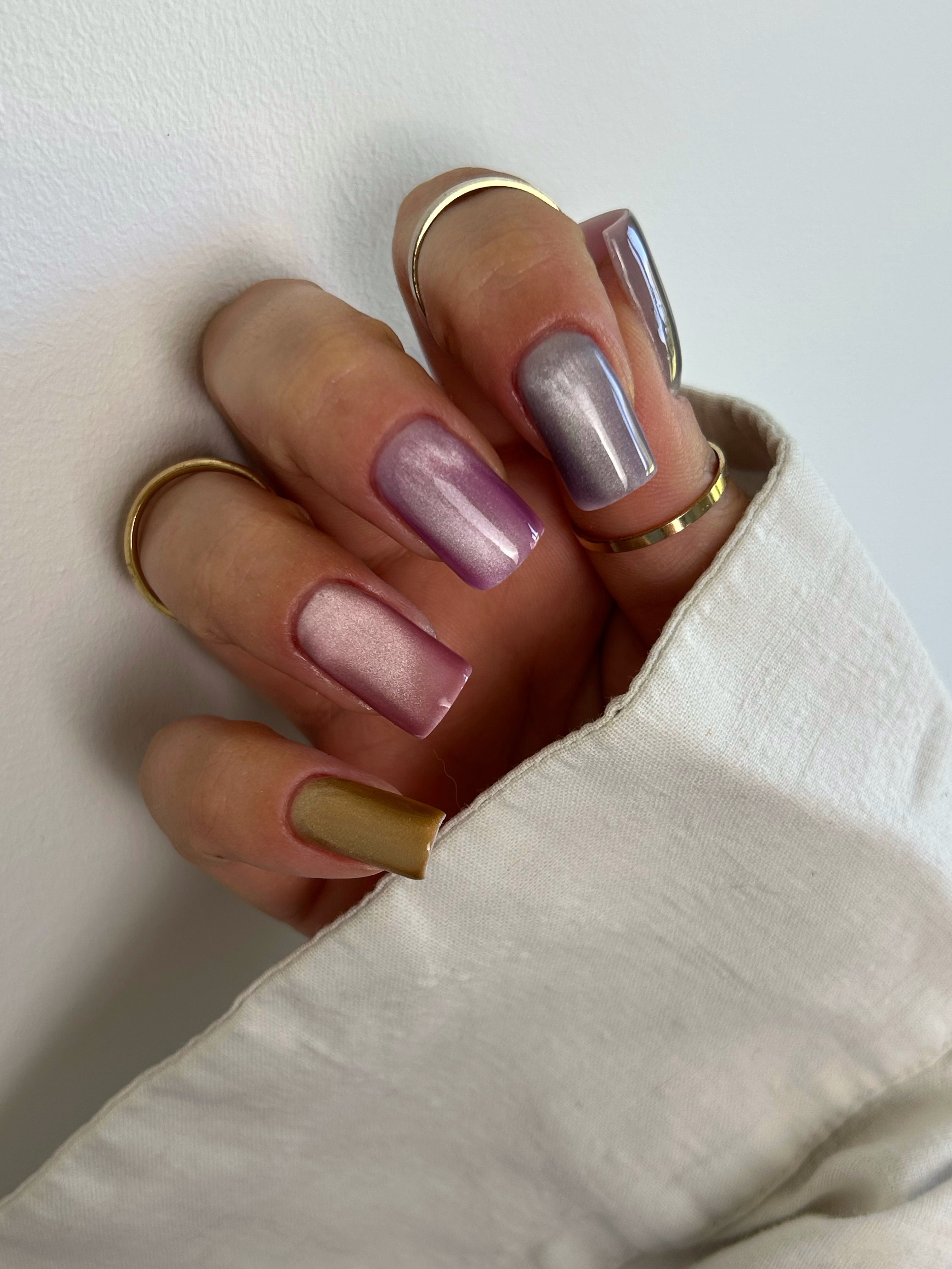 239 Lakier Hybrydowy Purrple Haze 7ml