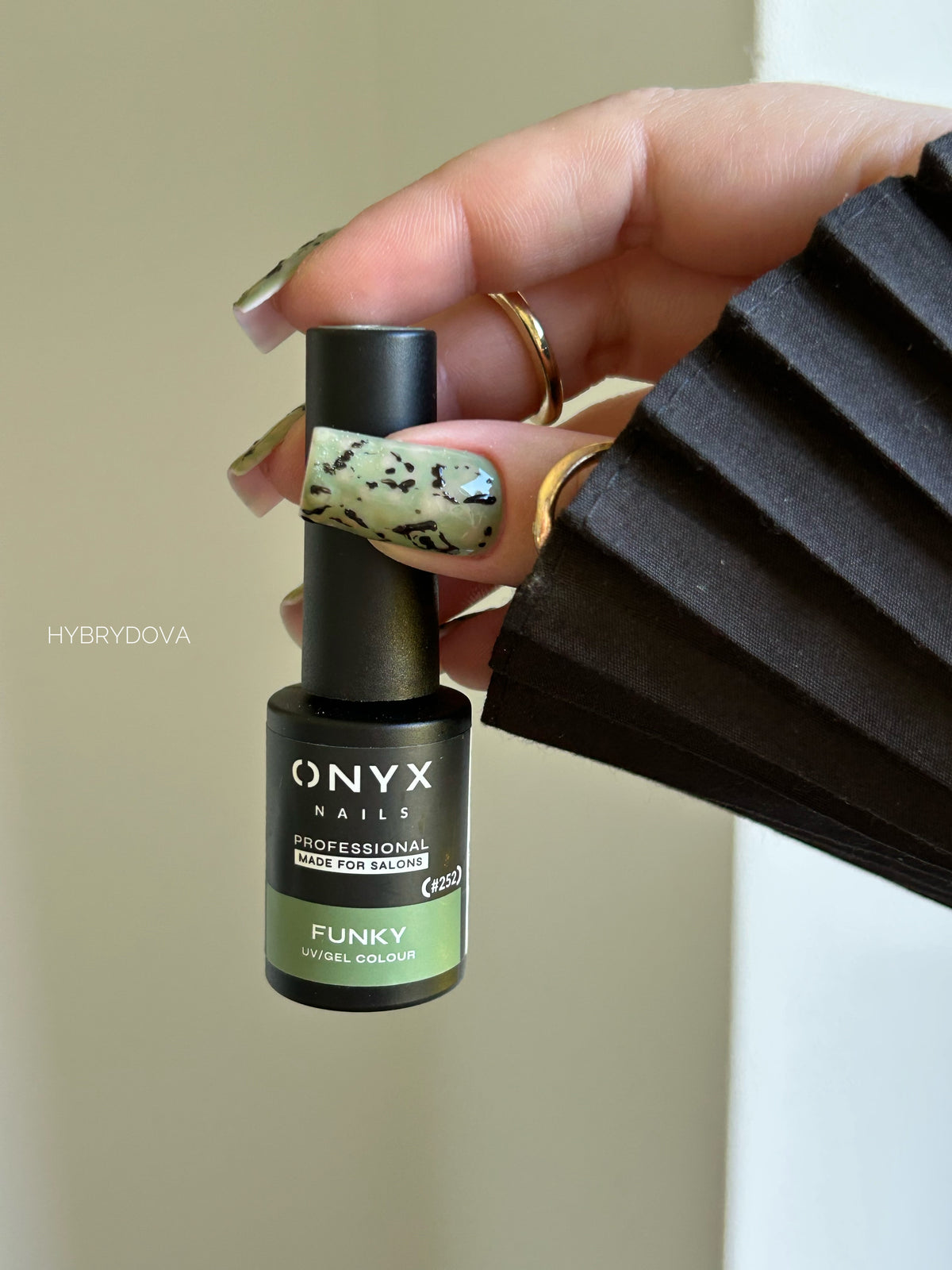 252 Lakier hybrydowy Funky 7ml
