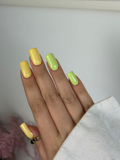 233 Lakier Hybrydowy - Samba 7ml