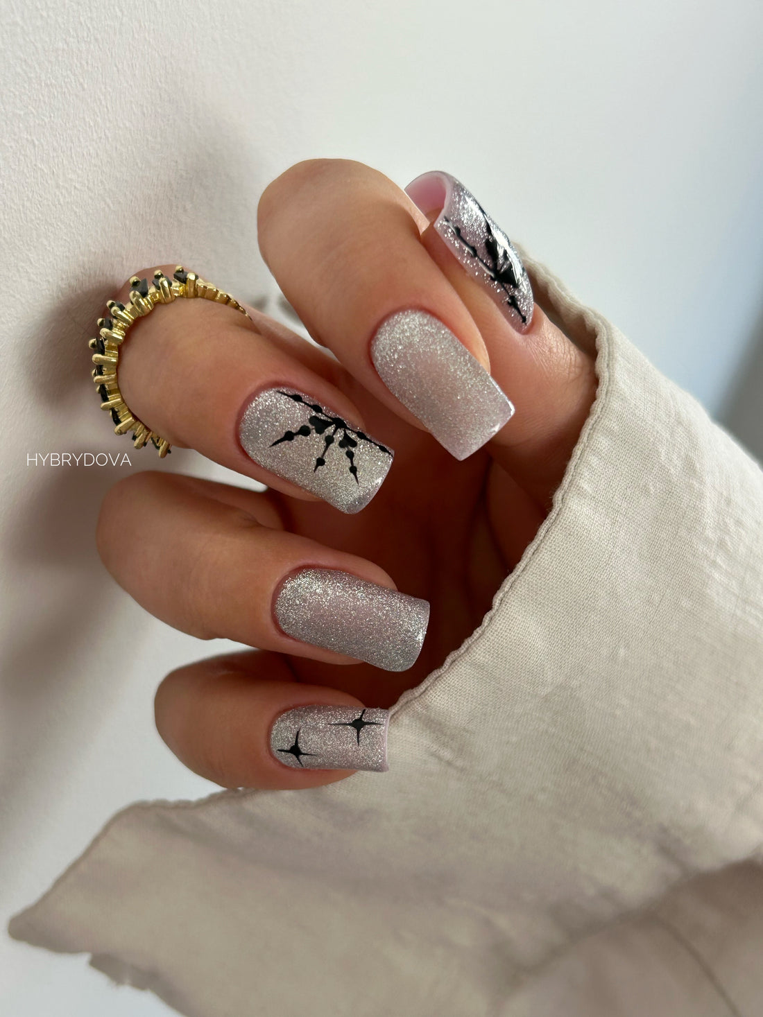 265 Lakier hybrydowy GLAMOROUS 7 ml