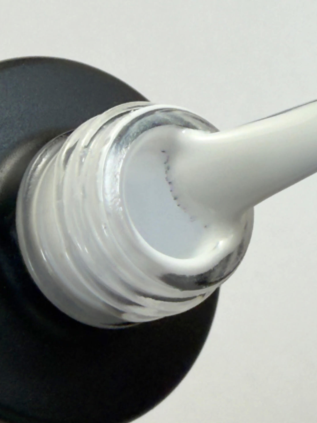 001 Lakier hybrydowy Super White 7ml