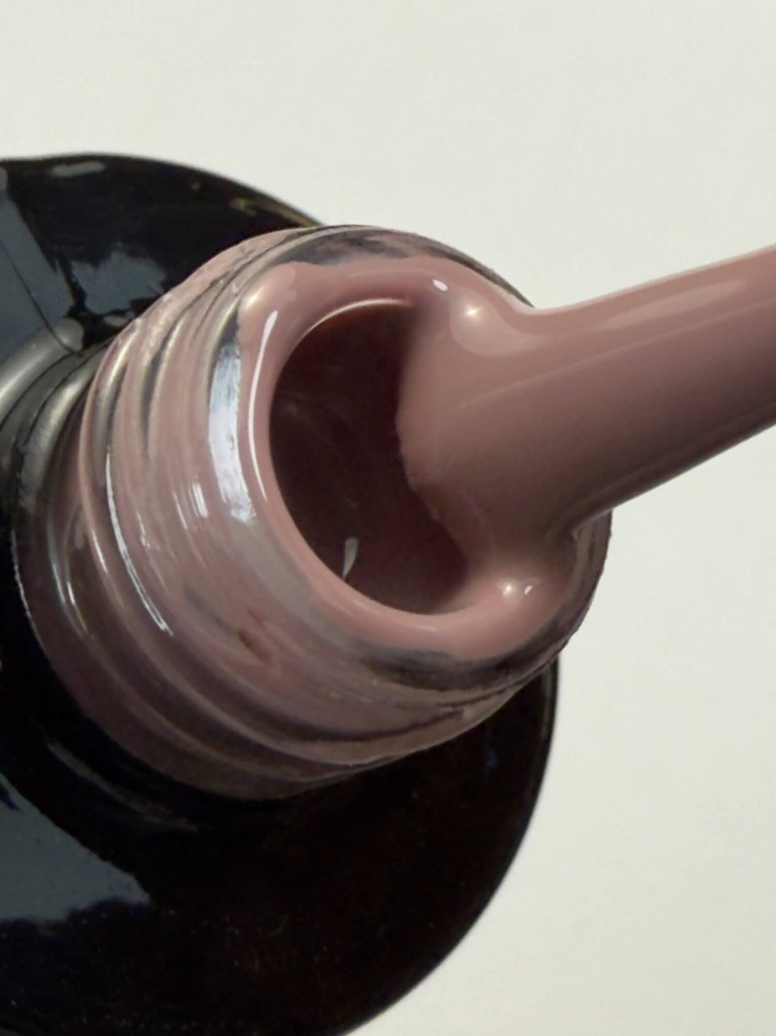 053 Lakier Hybrydowy Tuscan Brown 7ml