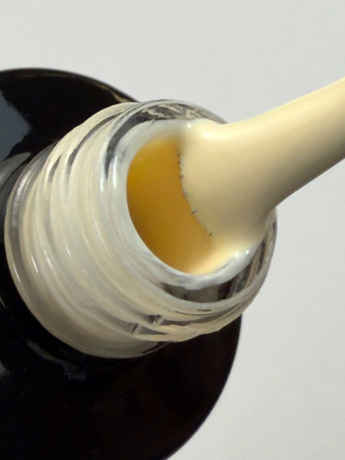 127 Lakier Hybrydowy Lemon Cake 7ml
