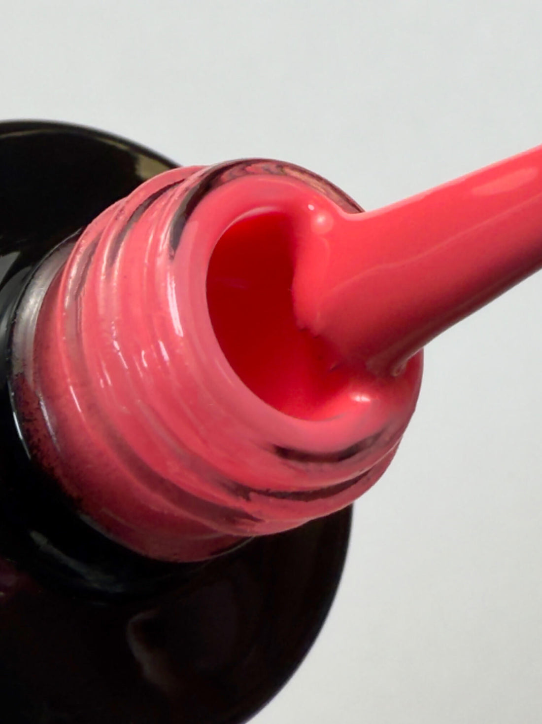 131 Lakier Hybrydowy Red Velvet 7ml
